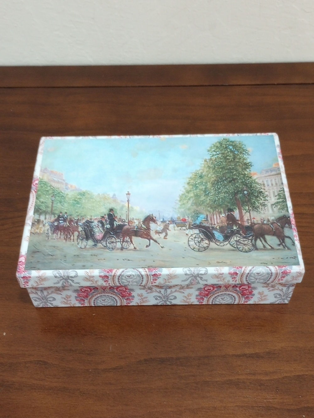 French Stationery Set With Cards and Letterhead - Vintage!